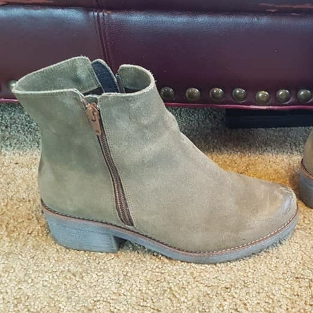 Suede, size 40 Naot, ankle boots